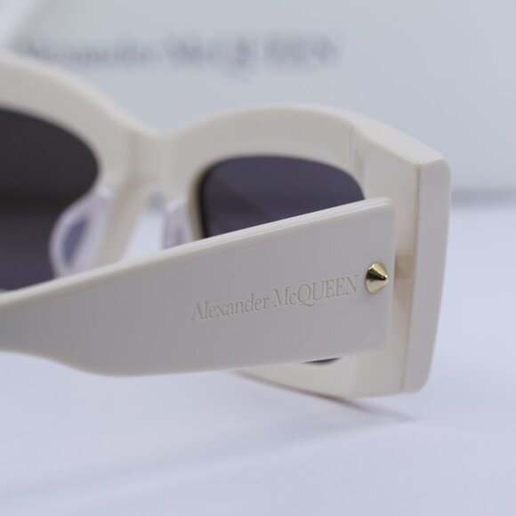 Final Price! Alexander McQueen AM0426S 005 Ivory/Grey Sunglasses main image 11